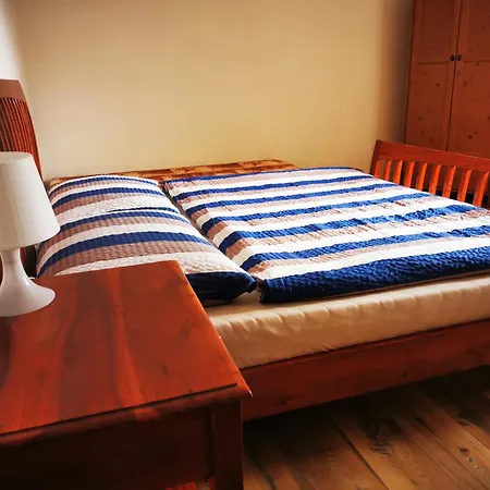 Semesterbostad Drevenica Spanka