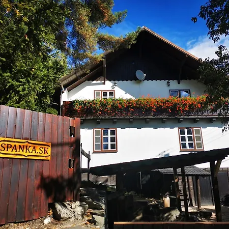 度假居 Drevenica Spanka